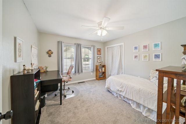 908 Lou Allard Drive, Drumright, OK 74030