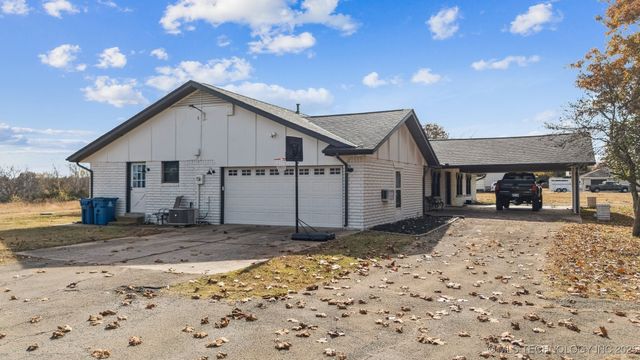 908 Lou Allard Drive, Drumright, OK 74030