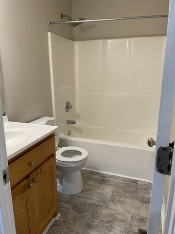 303 15th Ave, W, Springfield, TN 37172