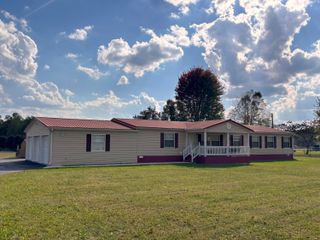 524 Parks Ridge Road, Russell Springs, KY 42642