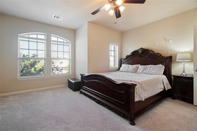 1016 Lone Ivory Trail, Arlington, TX 76005