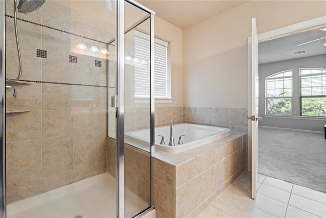 1016 Lone Ivory Trail, Arlington, TX 76005