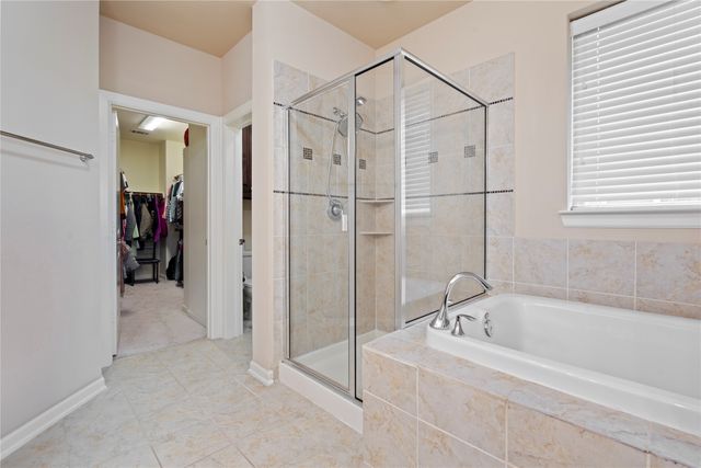 1016 Lone Ivory Trail, Arlington, TX 76005