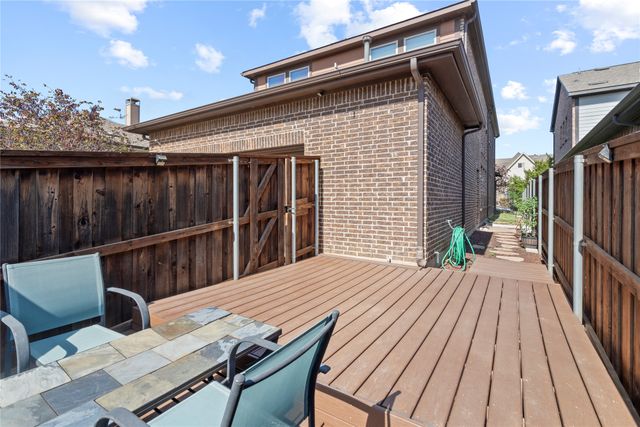 1016 Lone Ivory Trail, Arlington, TX 76005