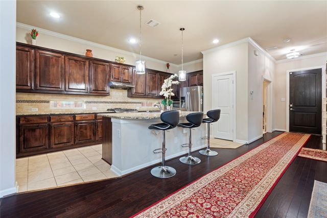 1016 Lone Ivory Trail, Arlington, TX 76005