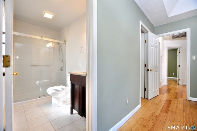 3 Inwood Lane, Farmington, CT 06032