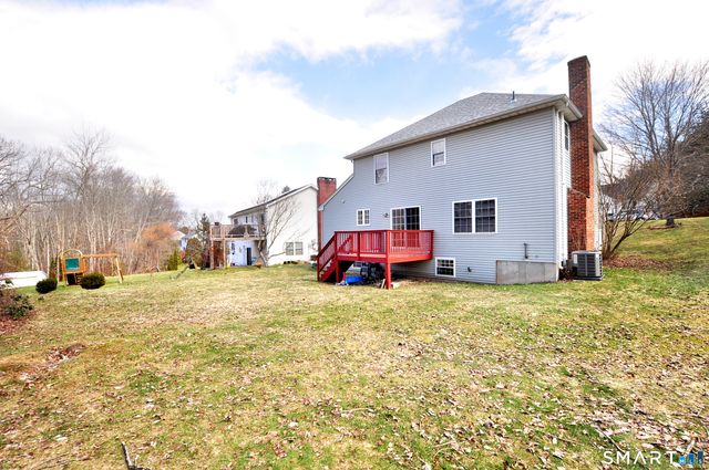 3 Inwood Lane, Farmington, CT 06032