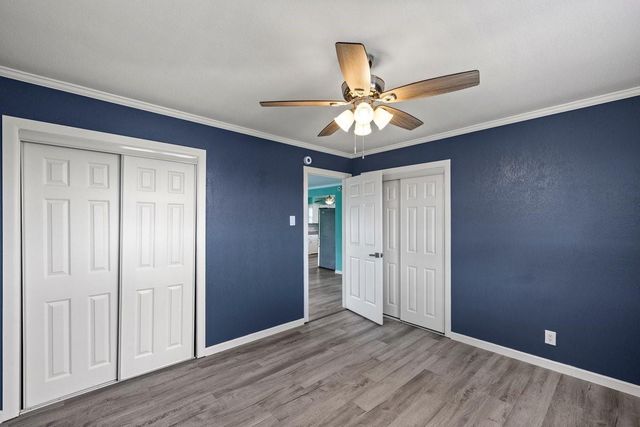 7210 Beau Terre Street, Hitchcock, TX 77563