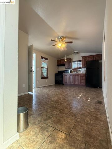 14831 Bancroft Ave., San Leandro, CA 94578