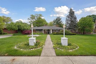 511 S Gulley Road, Dearborn, MI 48124