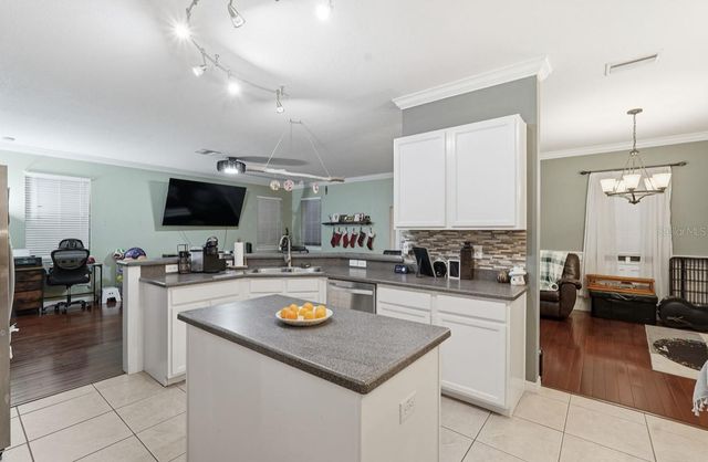 1740 BONITA BLUFF COURT, Ruskin, FL 33570