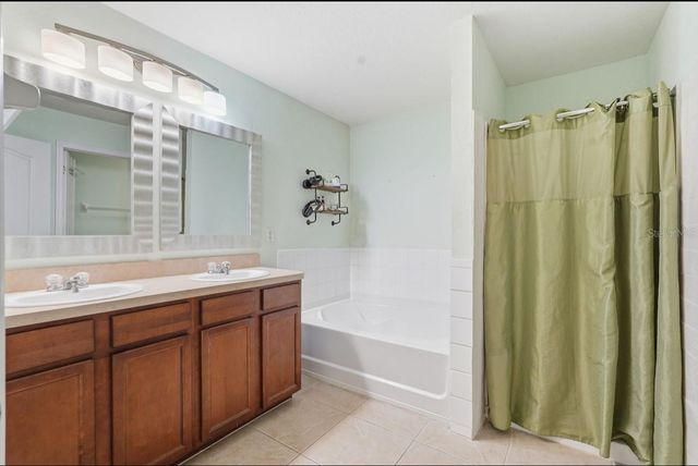 1740 BONITA BLUFF COURT, Ruskin, FL 33570