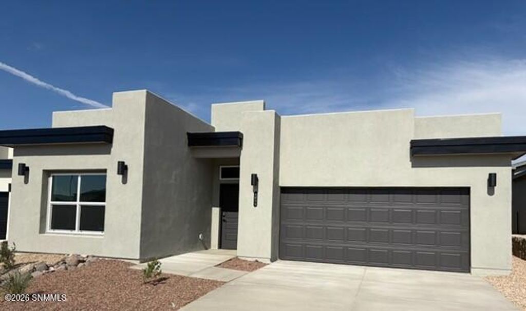 1055 Noria Court, Las Cruces, NM 88012