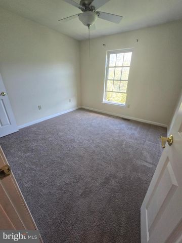 471 STONEHEDGE LN, Mechanicsburg, PA 17055