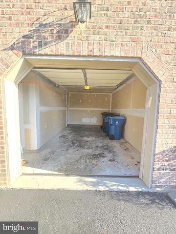 471 STONEHEDGE LN, Mechanicsburg, PA 17055