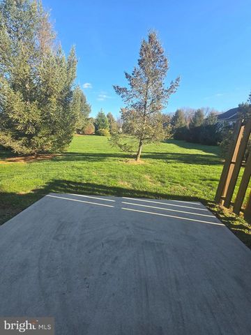 471 STONEHEDGE LN, Mechanicsburg, PA 17055