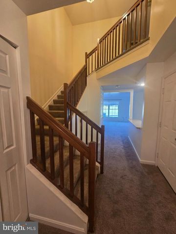 471 STONEHEDGE LN, Mechanicsburg, PA 17055