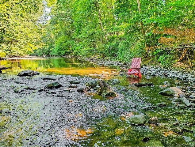 179 Hibernia Road, Salt Point, NY 12578