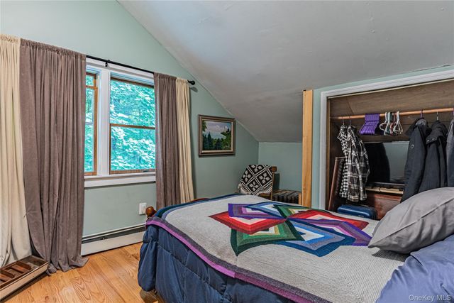 179 Hibernia Road, Salt Point, NY 12578