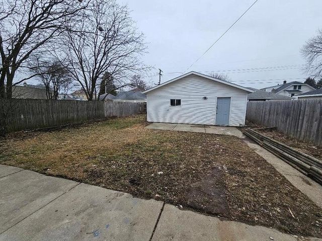 1330 Hayes AVENUE, Racine, WI 53405