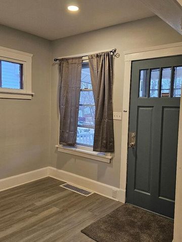 1330 Hayes AVENUE, Racine, WI 53405