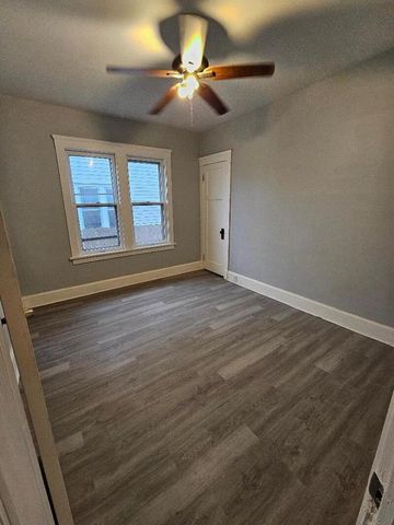 1330 Hayes AVENUE, Racine, WI 53405