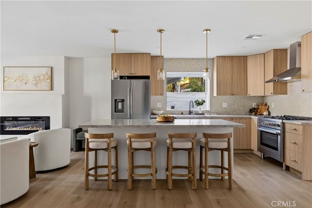 9443 Mclennan Avenue, Northridge, CA 91343