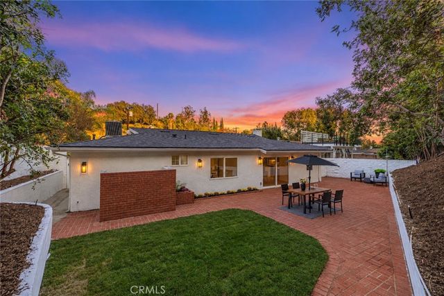 9443 Mclennan Avenue, Northridge, CA 91343