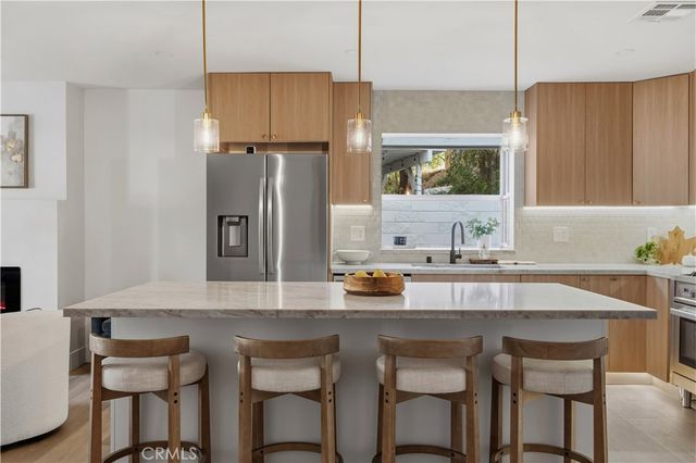 9443 Mclennan Avenue, Northridge, CA 91343
