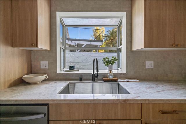 9443 Mclennan Avenue, Northridge, CA 91343