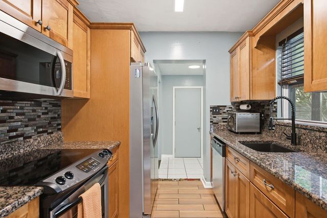 3280 56TH WAY N, St Petersburg, FL 33710