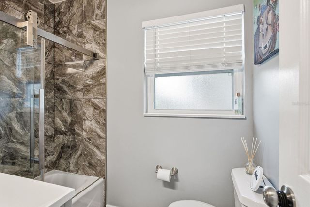 3280 56TH WAY N, St Petersburg, FL 33710