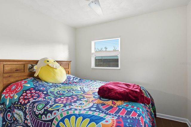 3280 56TH WAY N, St Petersburg, FL 33710
