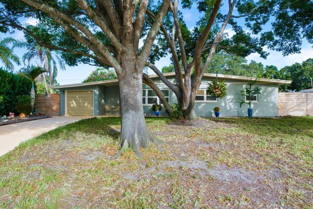 3280 56TH WAY N, St Petersburg, FL 33710