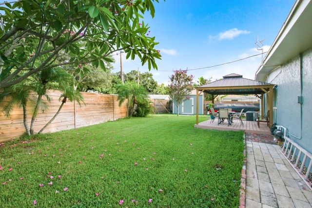 3280 56TH WAY N, St Petersburg, FL 33710