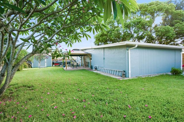 3280 56TH WAY N, St Petersburg, FL 33710