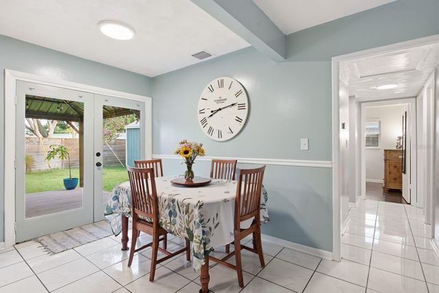 3280 56TH WAY N, St Petersburg, FL 33710