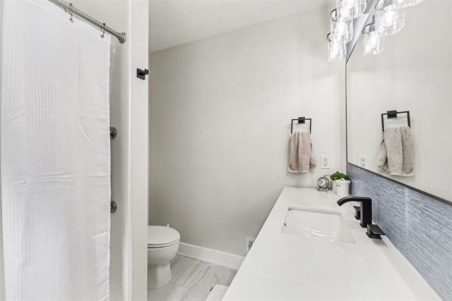 4290 Oak Meadow Drive, Hudsonville, MI 49426