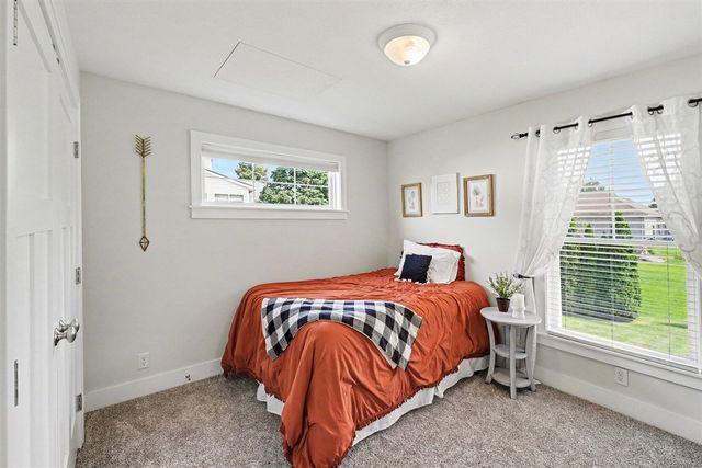 4290 Oak Meadow Drive, Hudsonville, MI 49426