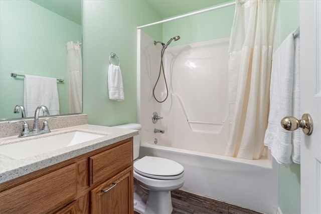 595 Pleasant Tree Place, Lincoln, AR 72744