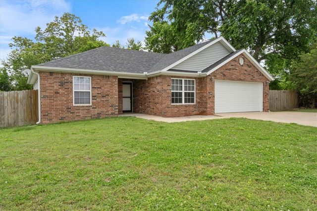 595 Pleasant Tree Place, Lincoln, AR 72744