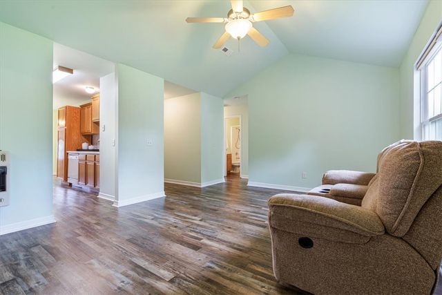 595 Pleasant Tree Place, Lincoln, AR 72744