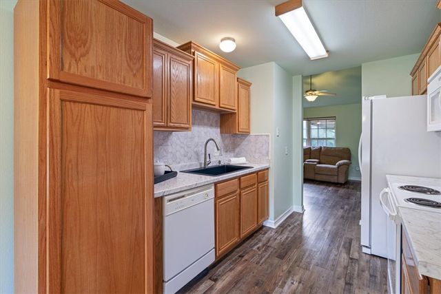 595 Pleasant Tree Place, Lincoln, AR 72744