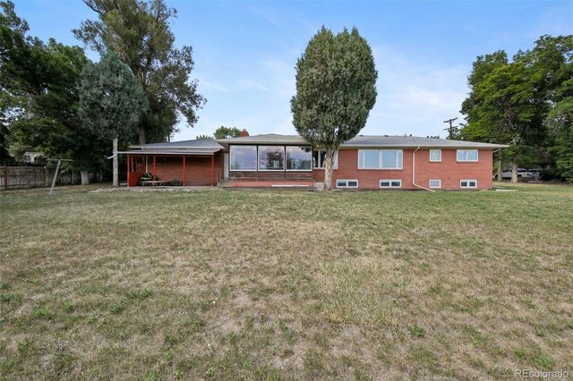 10350 W 73rd Place, Arvada, CO 80005
