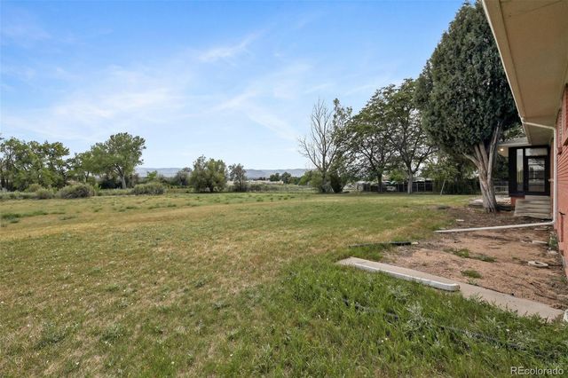 10350 W 73rd Place, Arvada, CO 80005