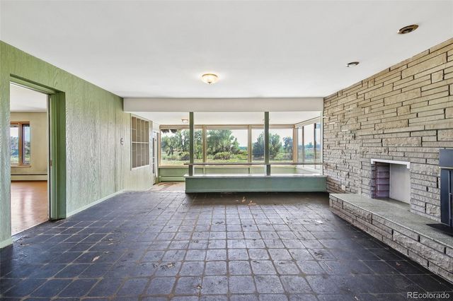 10350 W 73rd Place, Arvada, CO 80005