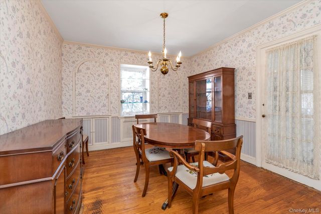 22 Hathaway Drive, Garden City, NY 11530