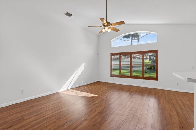 1021 SE Westminster Place, Stuart, FL 34997
