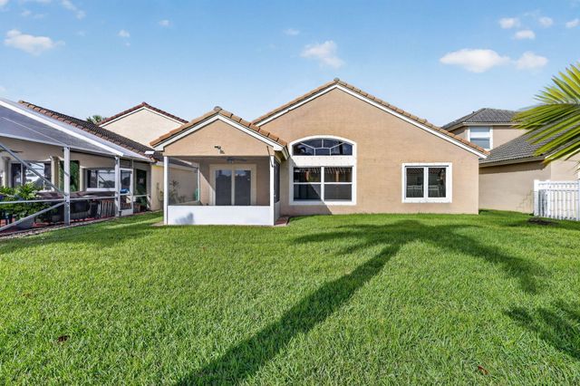 1021 SE Westminster Place, Stuart, FL 34997