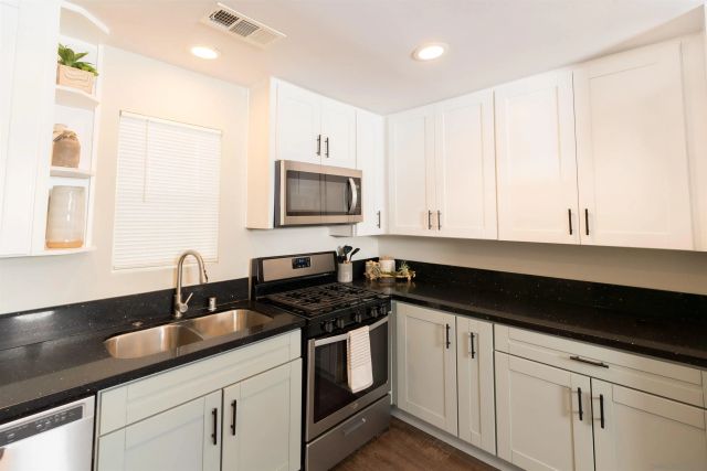 3658-3664 Marlborough Ave., San Diego, CA 92105